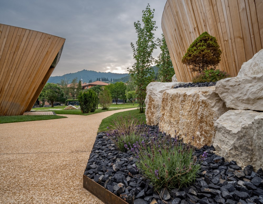 ItalianTerrazzo®, giallo ocra exposed aggregate paving. Roggia dei Cedri, Valdobbiadene, Italy Project: Segni Architecture Studio Arch. F. Callegaro & Arch. E. Favero