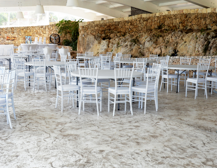 Plam Stampable, stamped concrete floor white color, tawny shades. Hotel Capo Campolato, Siracusa, Italy