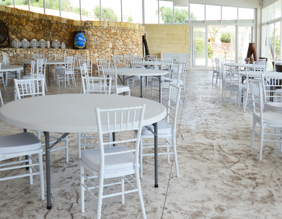 Plam Stampable, stamped concrete floor white color, tawny shades. Hotel Capo Campolato, Siracusa, Italy